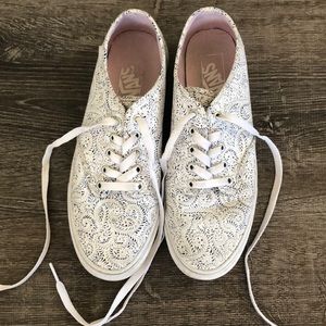 Women’s Vans 8.5